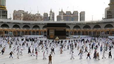 السعودية : 50 ألف معتمر و100 ألف مصل يوميا في المسجد الحرام خلال رمضان‎
